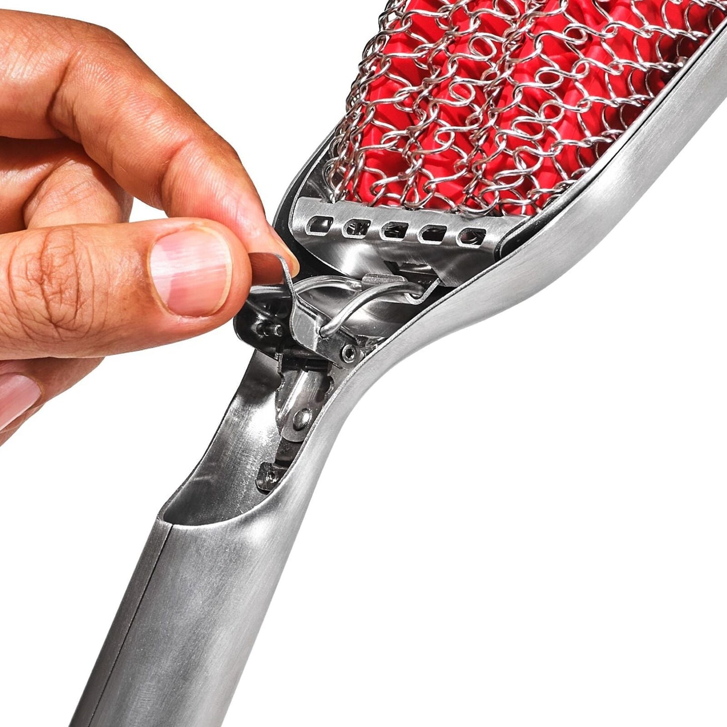 coiled-grill-brush-with-replaceable-head-q1 gg_11356300_coiledgrillbrush_pdp_02.jpg
