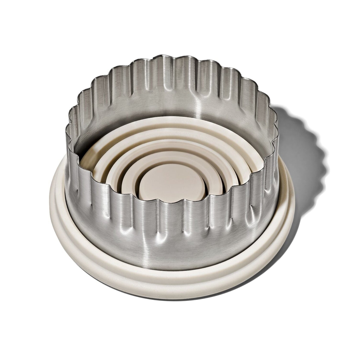 double-sided-cookie-and-biscuit-cutter-d8 gg_11360600_cookiecutterset_pdp_05.jpg
