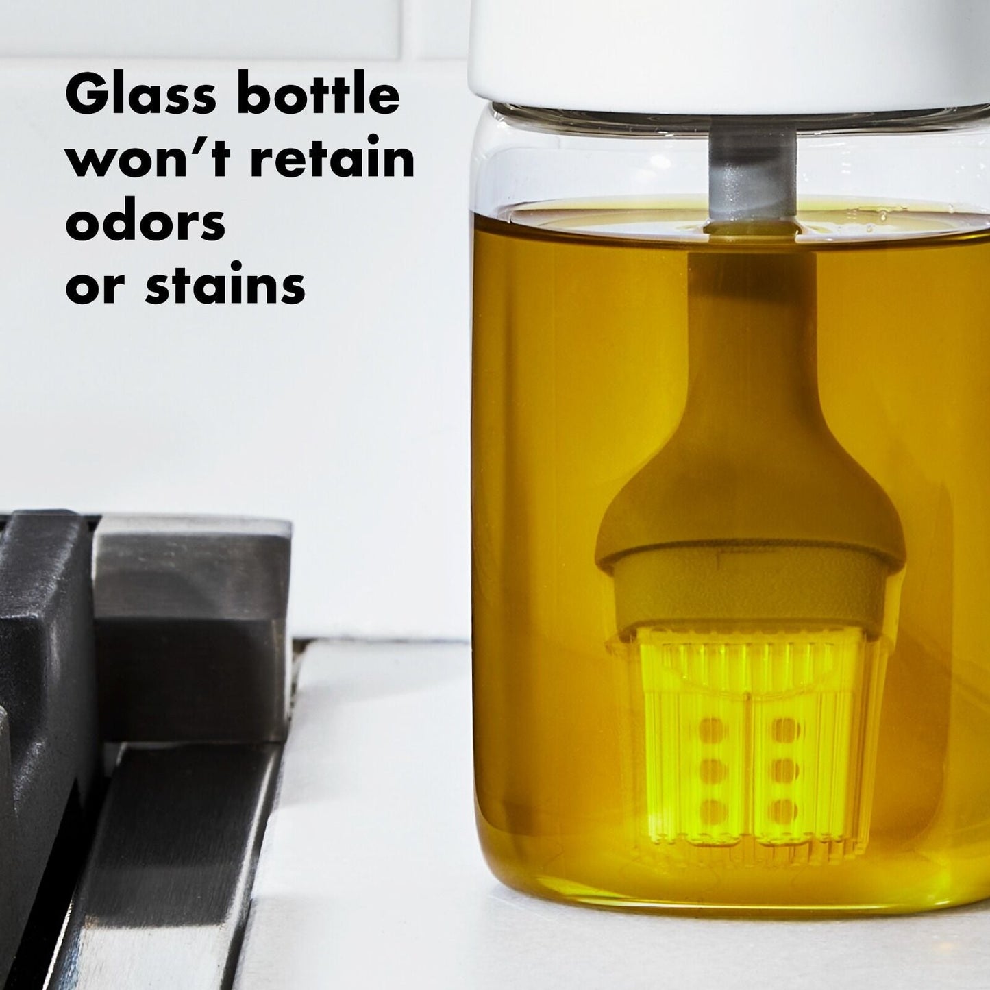 glass-oil-bottle-and-silicone-brush-set-o2 gg_11380400_glassoilbottleandbrush_apdp_03.jpg