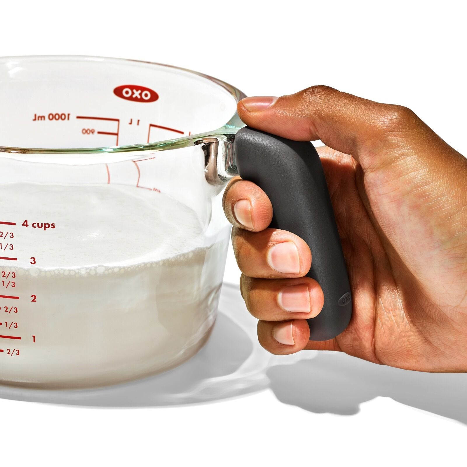 4-cup-glass-measuring-cup-r1 gg_11382000_4cupglassmeasuringcup_pdp_04.jpg