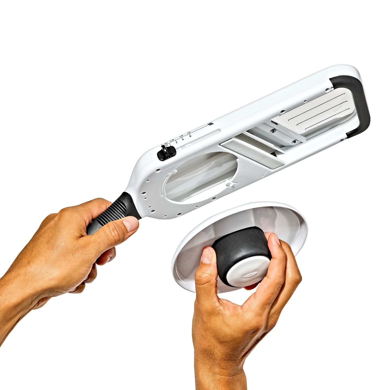 precision-handheld-mandoline-f9 gg_11391800_precisionhandheldmandoline_pdp_05.jpeg
