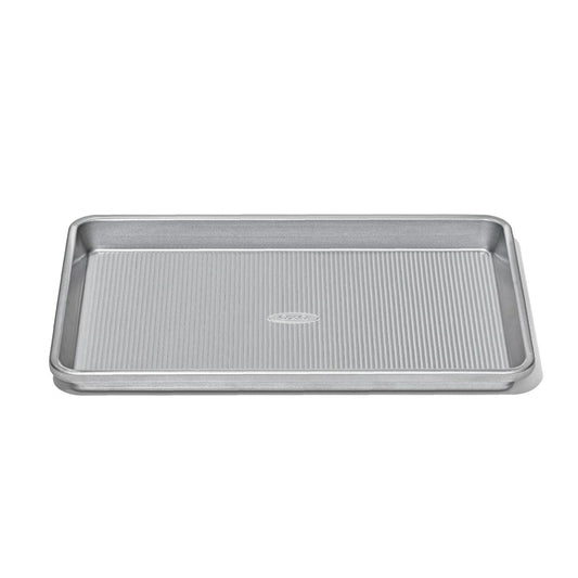 non-stick-pro-clear-coated-jelly-roll-pan-w7 gg_11435000_jelly-roll-pan_apdp_00_main.jpeg