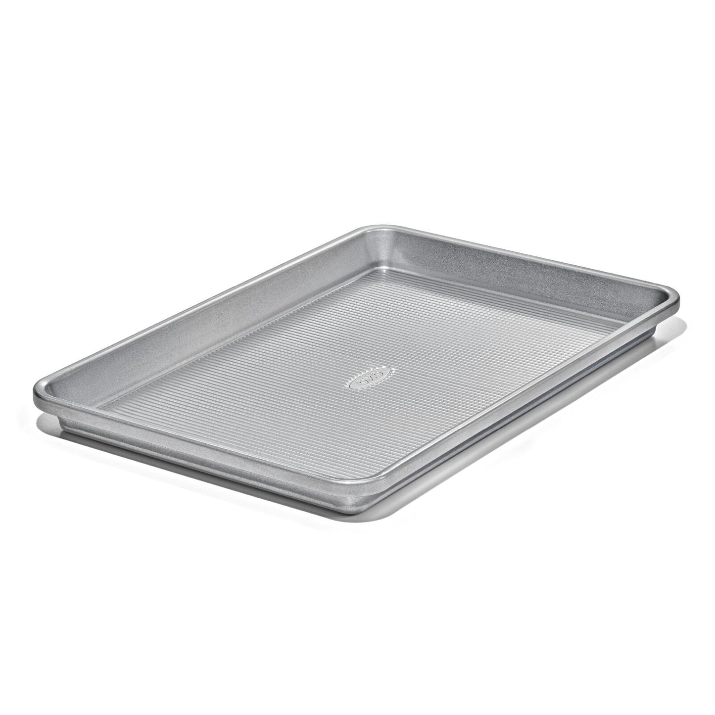 non-stick-pro-clear-coated-jelly-roll-pan-w7 gg_11435000_jelly-roll-pan_pdp_04_1.jpeg