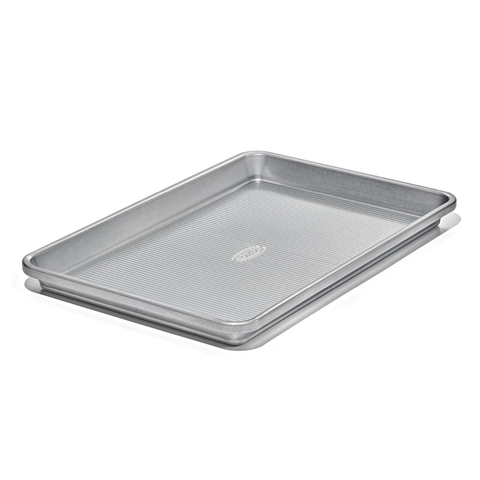 non-stick-pro-clear-coated-jelly-roll-pan-w7 gg_11435000_jelly-roll-pan_pdp_04_1.jpeg