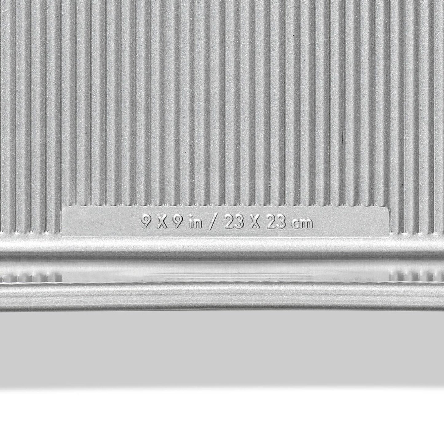 nonstick-pro-clear-coated-9in-square-cake-pan-j9 gg_11435200_9in-square-cake-pan_pdp_06.jpeg