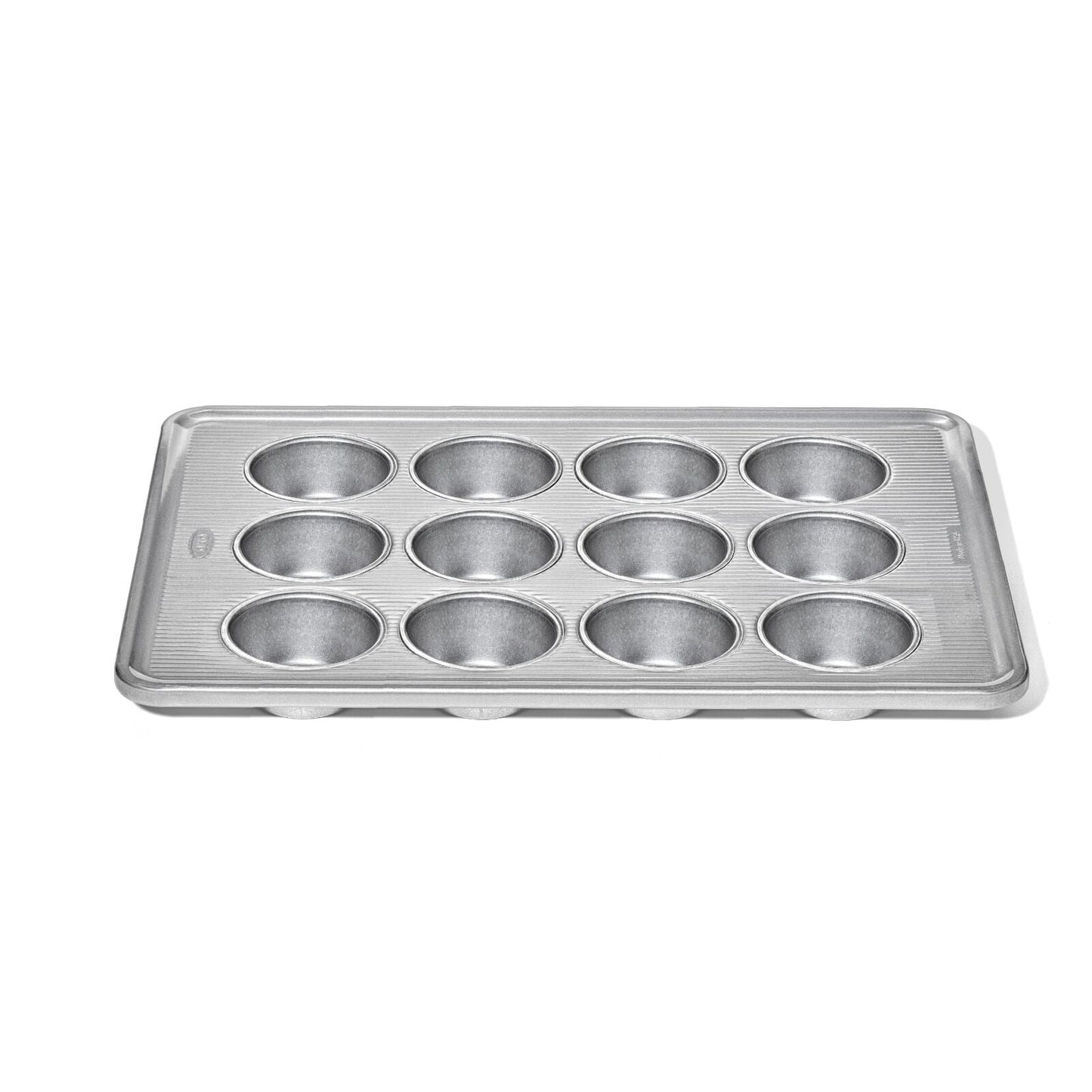 non-stick-pro-clear-coated-12-cup-muffin-pan-a6 gg_11435600_12-cup-muffin-pan_apdp_00_main.jpeg