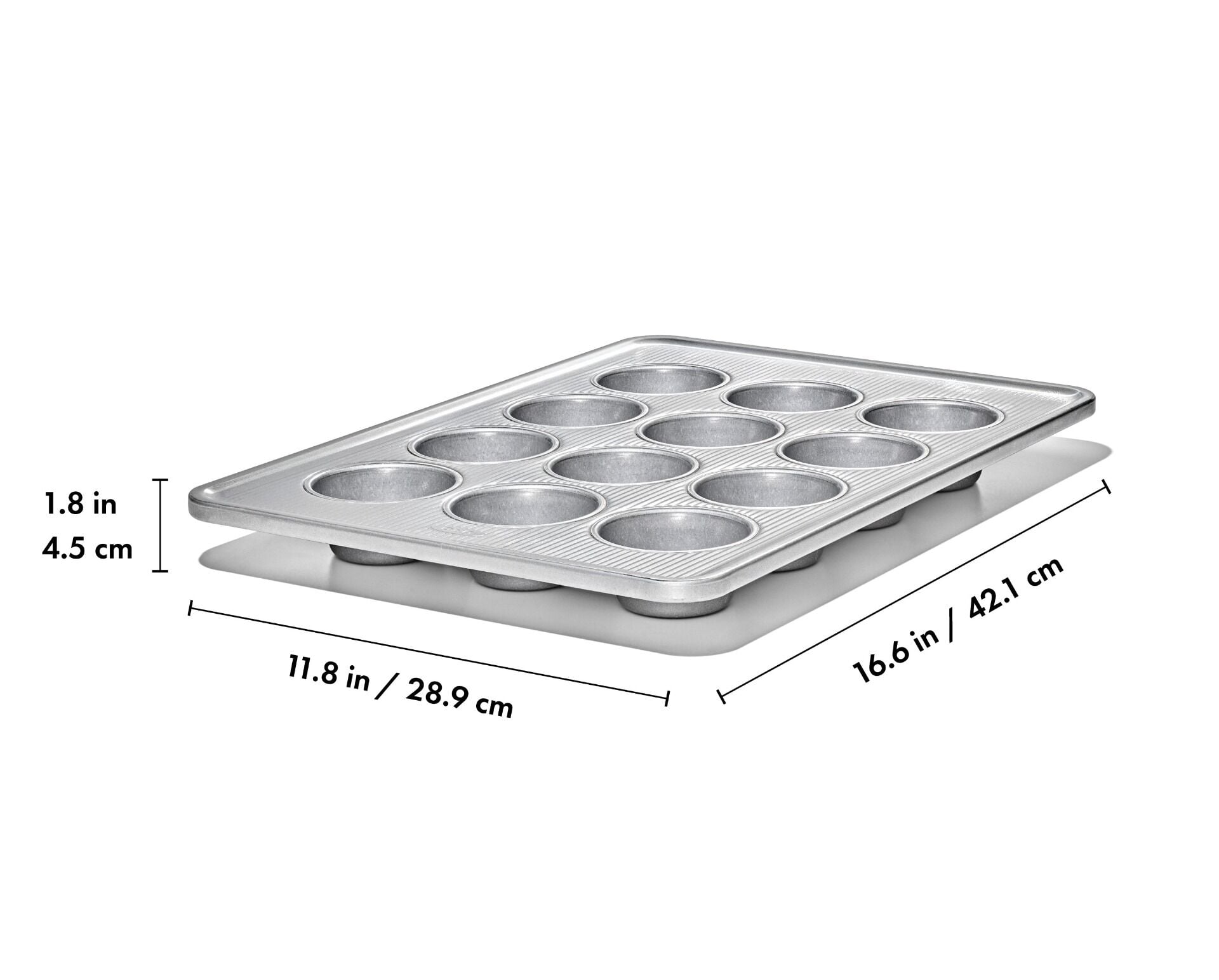 non-stick-pro-clear-coated-12-cup-muffin-pan-a6 gg_11435600_12-cup-muffin-pan_apdp_01_dim.jpeg