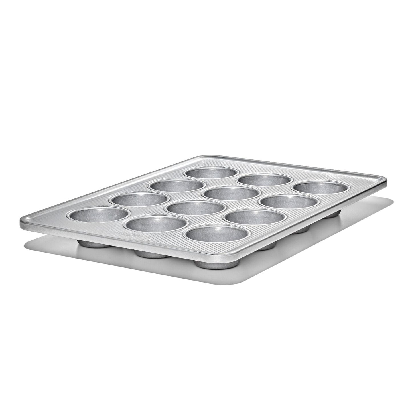 non-stick-pro-clear-coated-12-cup-muffin-pan-a6 gg_11435600_12-cup-muffin-pan_pdp_03.jpeg