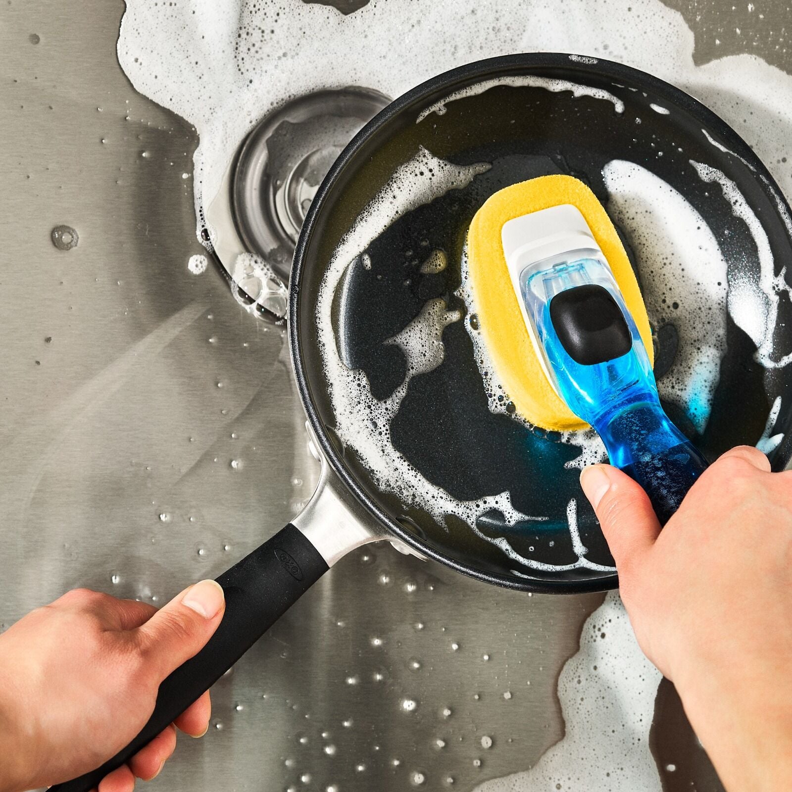 soap-dispensing-dish-sponge-y0 gg_12361300_soapdispensingdishsponge_pdp_02.jpg