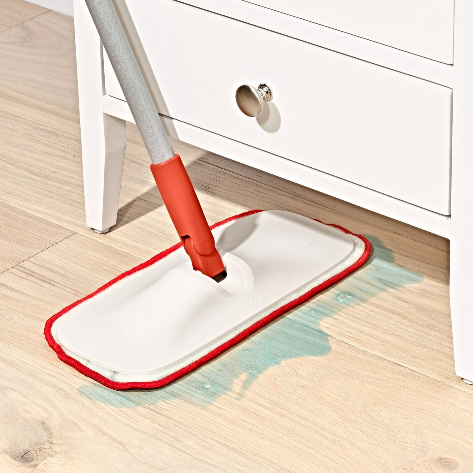 wet-and-dry-microfiber-mop-q0 gg_12423100_wet-dry-floor-mop_pdp_03.jpeg