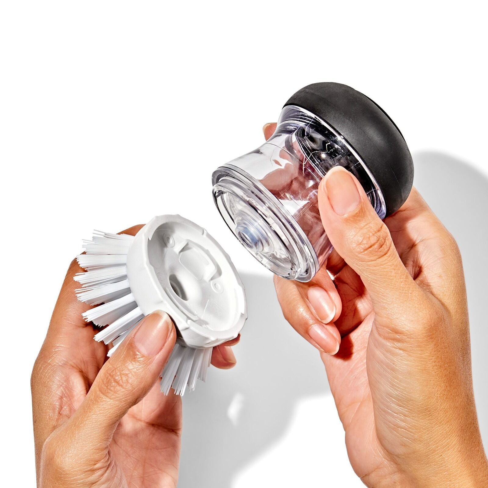 soap-dispensing-palm-brush-refills-4-pack-t9 gg_12425900_palm-brush-refills-4-pack_pdp_02.jpeg