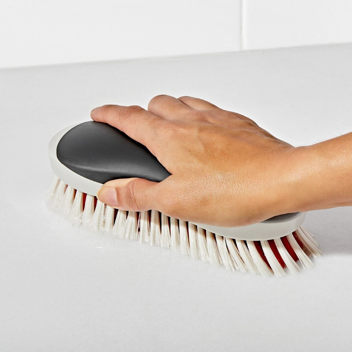grout-brush-and-heavy-duty-scrub-brush-combo-set-r9 gg_12426100_grout-and-heavy-duty-brush-2-pack_pdp_02.jpeg