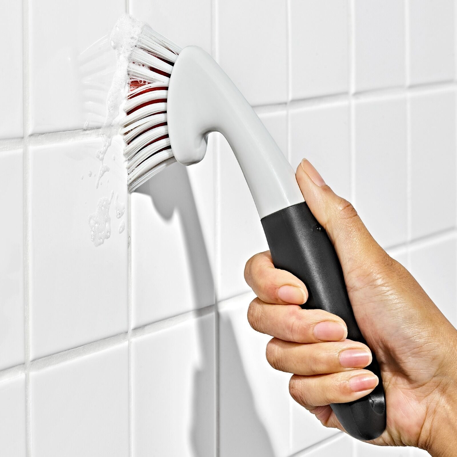grout-brush-and-heavy-duty-scrub-brush-combo-set-r9 gg_12426100_grout-and-heavy-duty-brush-2-pack_pdp_03.jpeg