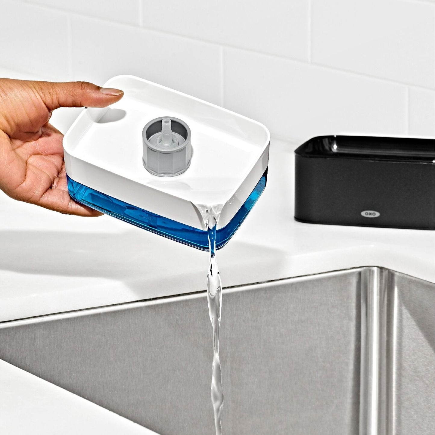 soap-dispensing-sponge-holder-o9 gg_12426800_soap-dispensing-sponge-holder_pdp_06.jpeg