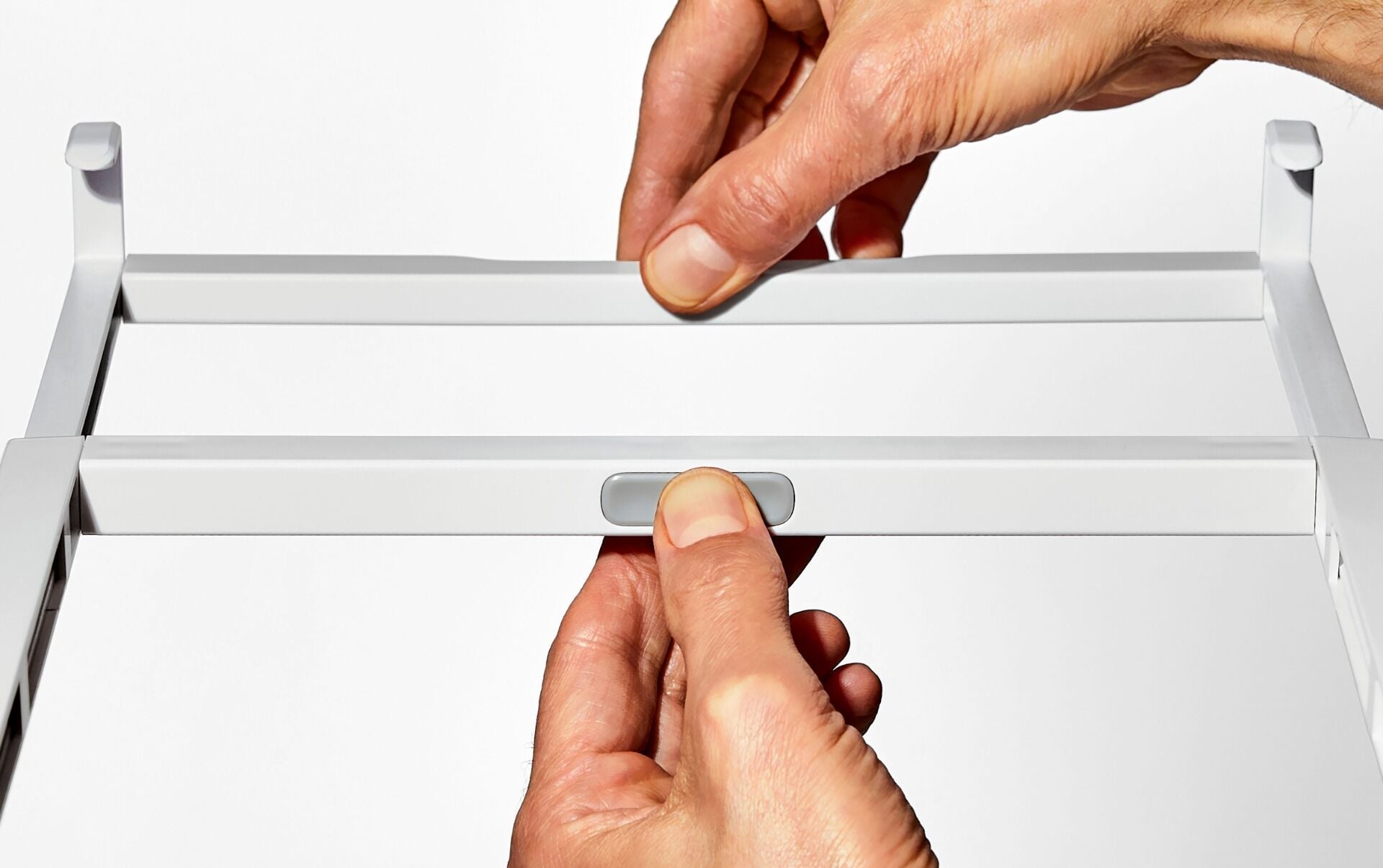 refrigerator-undershelf-drawer-14-in-u4 gg_13346800_14inundershelfdrawer_08_p.jpg