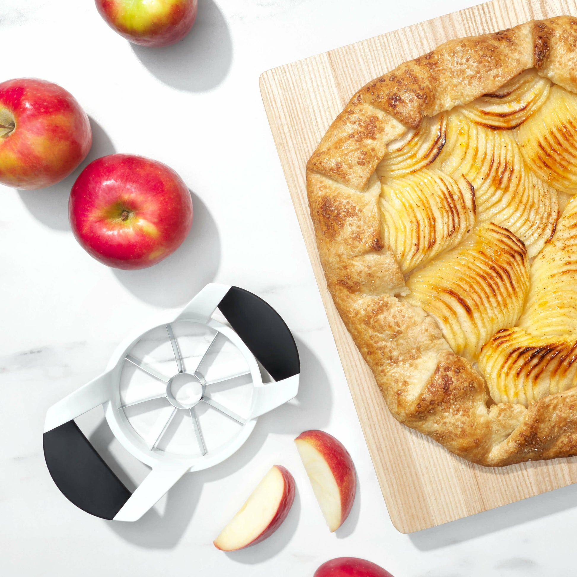 apple-divider-b7 gg_32681_9d_1_.jpg