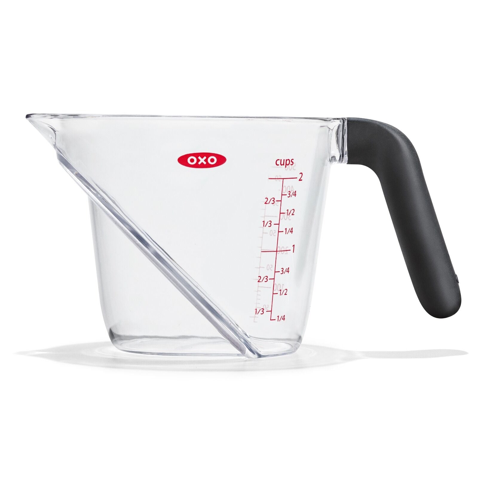 2-cup-angled-measuring-cup-d0 gg_70981v6_2cupangledmeasuringcup_pdp_01.jpg