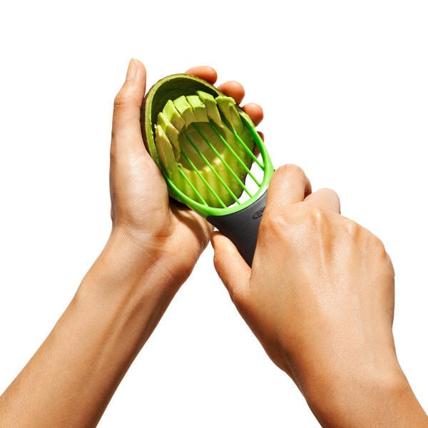 3-in-1-avocado-slicer-q1 lc8pphrtnha4jjr3mo69.jpg