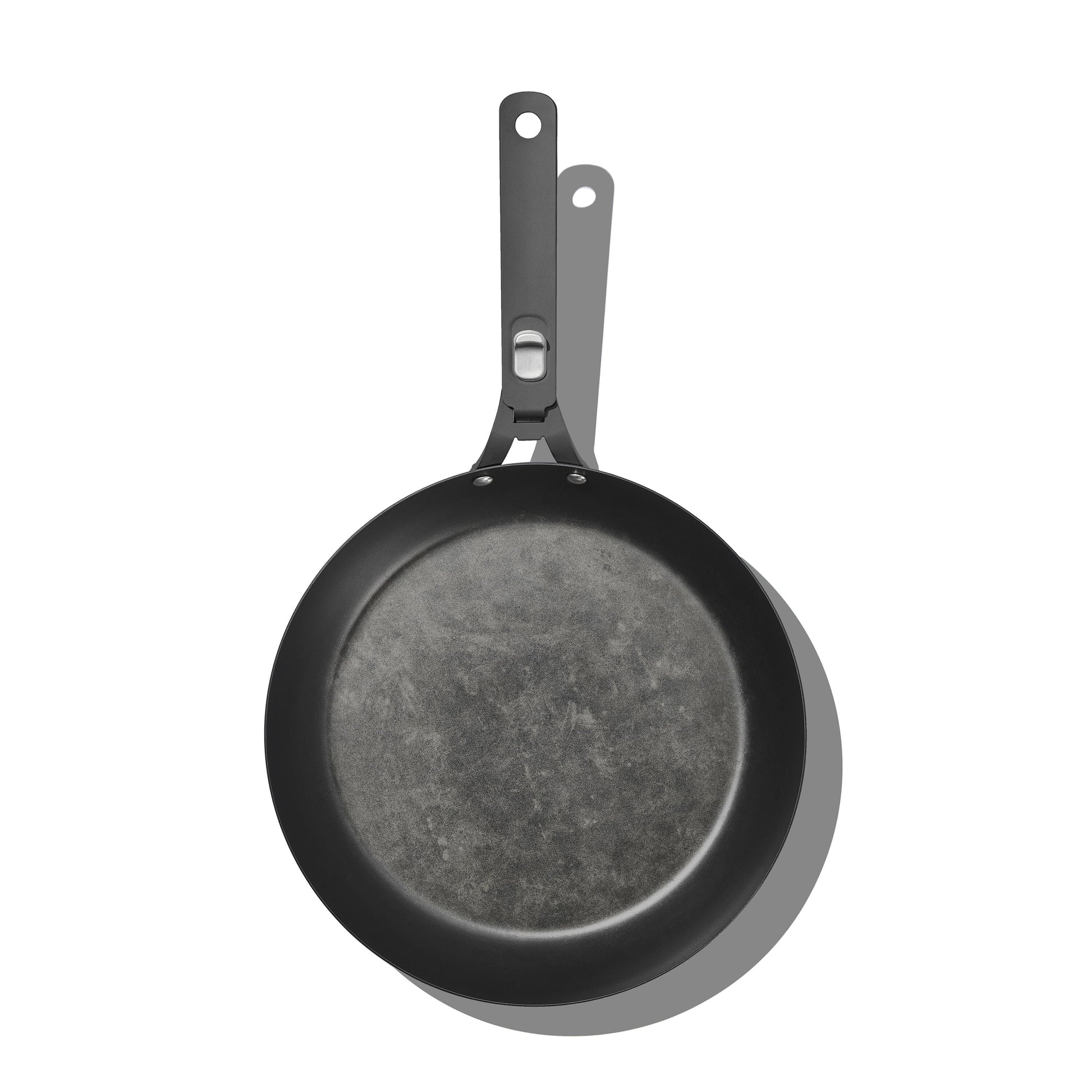 outdoor-12-inch-carbon-steel-pan-with-removable-handle-r9 od__2059650001_12incarbonsteelpan_96_rgb.jpg