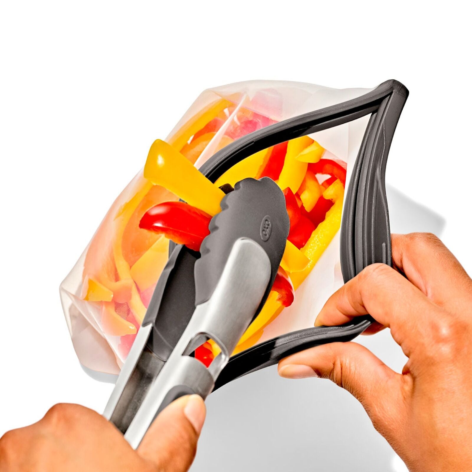 outdoor-silicone-reusable-sandwich-bag-28-oz-d2 odr_9112700_siliconesandwichbag28oz_pdp_02.jpg