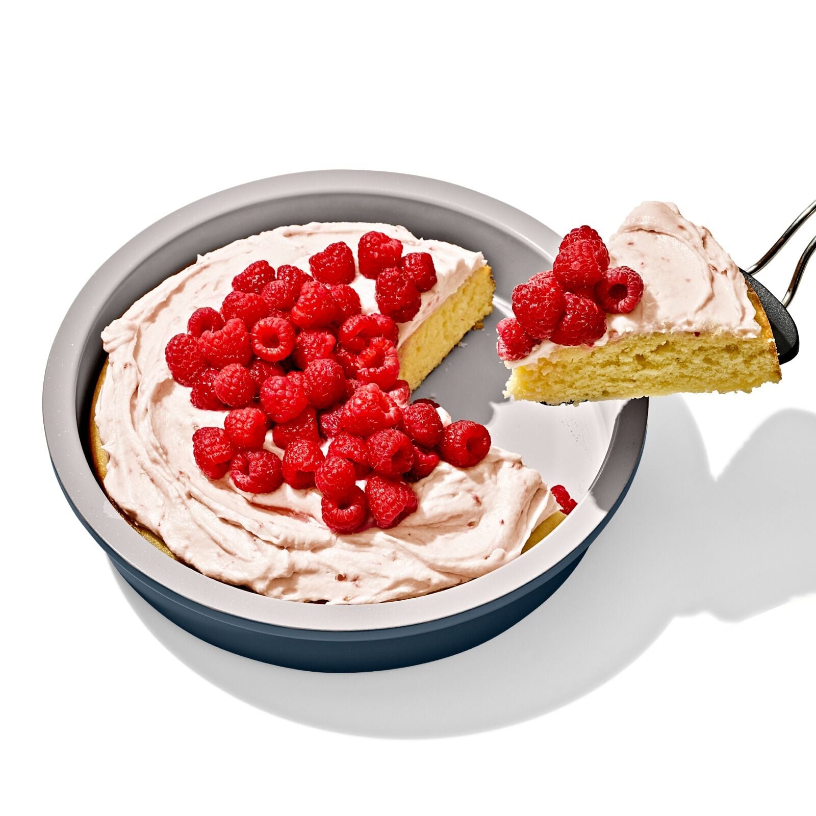 non-stick-pro-ceramic-coated-metal-bakeware-9-round-cake-pan-storm-blue-z1 oxo_11414100_9in-round-cake-pan-stormblue_apdp_03.jpg