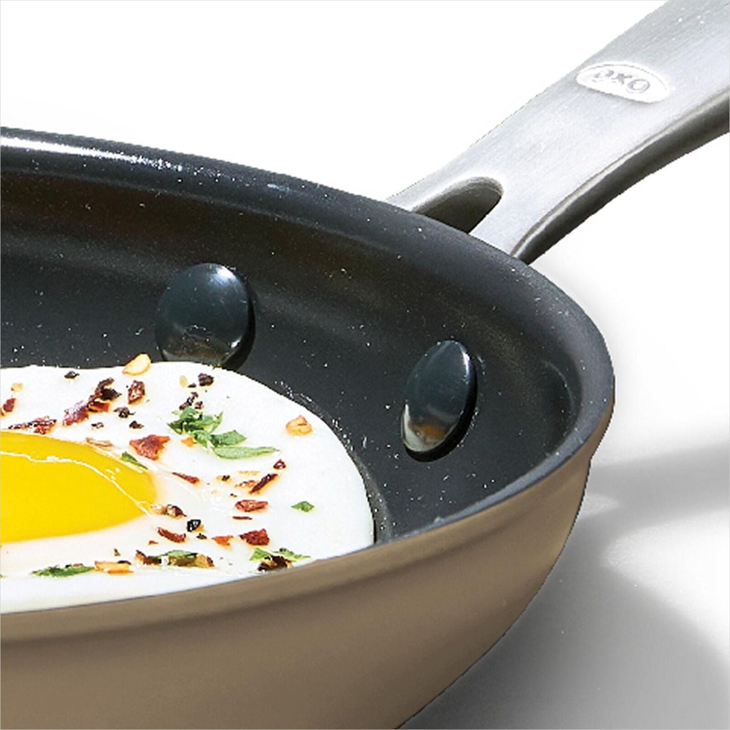 enhanced-non-stick-8-inch-frypan-t5 oxo_cc010457-001_enhanced-nonstick-8in-fry-pan-biscuit_pdp_02.jpg