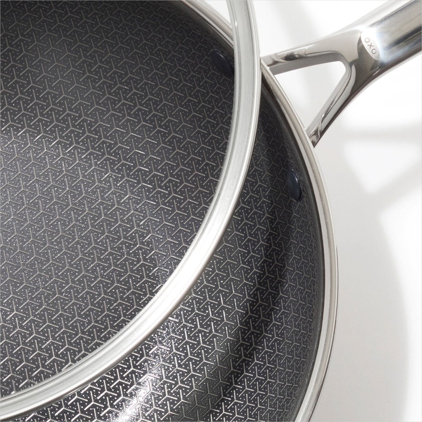 trident-hybrid-non-stick-stainless-steel-5-qt-wok-with-lid-x5 oxo_cc010464-001_trident-12in-wok_ss_pdp_03.jpeg