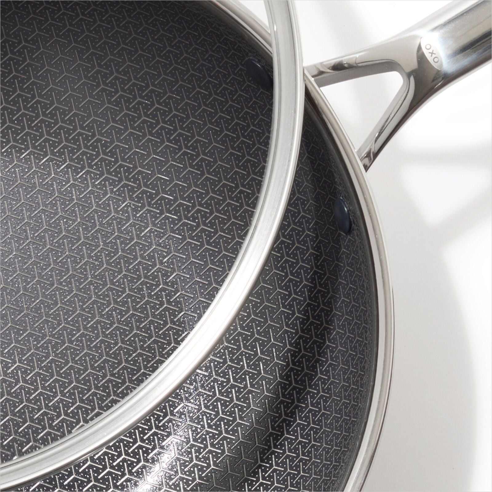 trident-hybrid-non-stick-stainless-steel-5-qt-wok-with-lid-x5 oxo_cc010464-001_trident-12in-wok_ss_pdp_03.jpeg