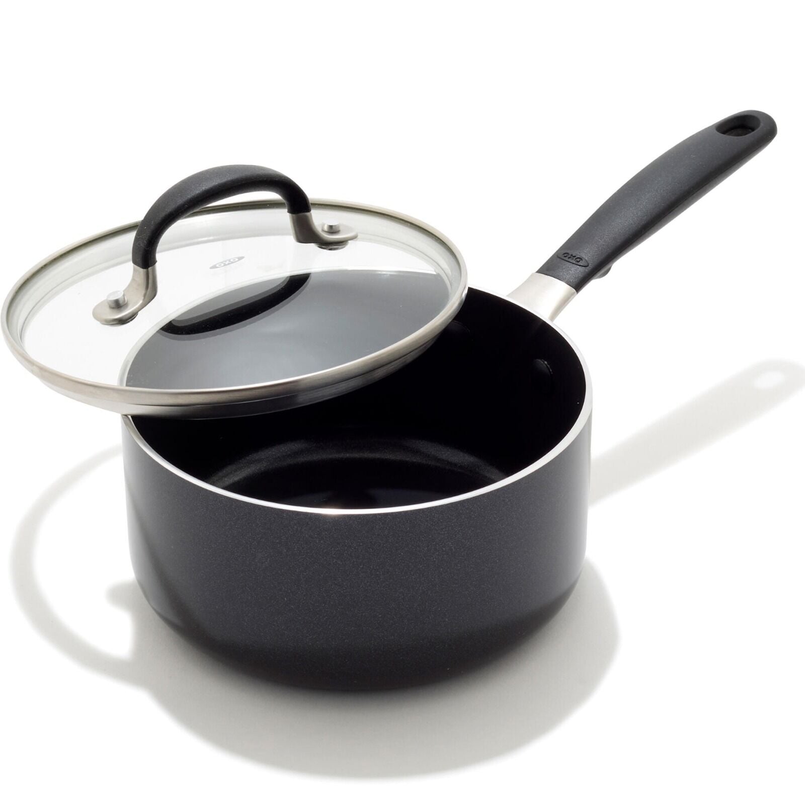 non-stick-pro-every-day-1-6-qt-saucepan-with-lid-a6 oxo_cc010467-001_nonstick-everyday-1p6qt-saucepan_pdp_01.jpg