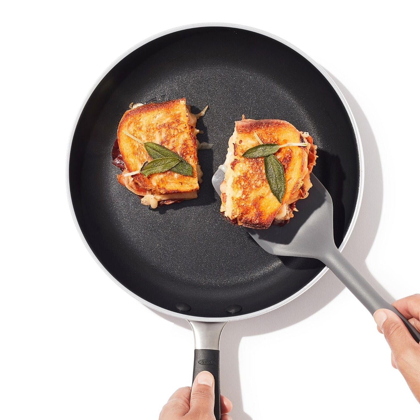 non-stick-pro-every-day-10-inch-fry-pan-p9 oxo_cc010469-001_nonstick-everyday-10in-fry-pan_pdp_05.jpg