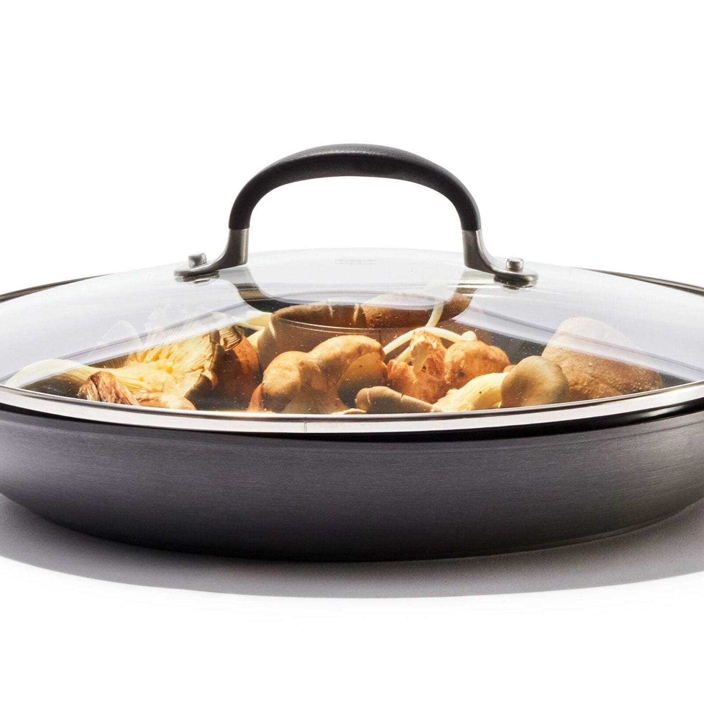 non-stick-pro-every-day-12-inch-frypan-with-lid-o4 oxo_cc010471-001_nonstick-everyday-12in-fry-pan-w-lid_pdp_05.jpg