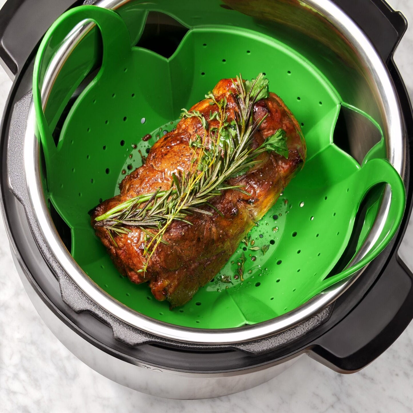 silicone-steamer-j9 oxo_food_silicone_steamer-1142380_011.jpg