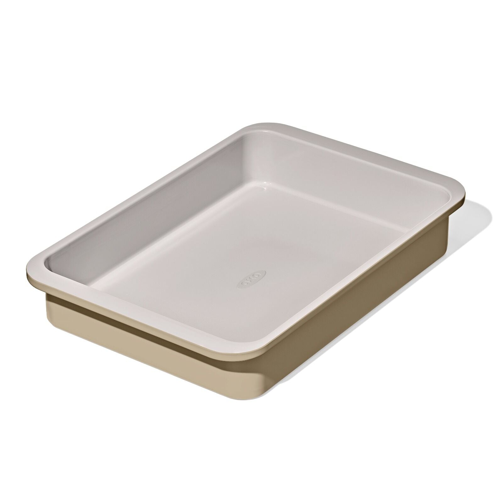 non-stick-pro-ceramic-coated-metal-bakeware-9-x-13-cake-pan-l3 oxo_gg_11415600_9x13-cake-pan-biscuit_pdp_02.jpg