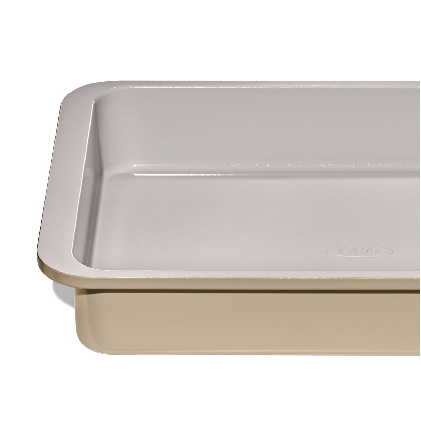 non-stick-pro-ceramic-coated-metal-bakeware-9-x-13-cake-pan-l3 oxo_gg_11415600_9x13-cake-pan-biscuit_pdp_04.jpg