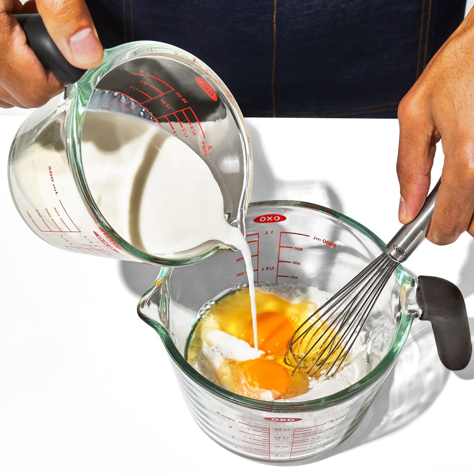 2-cup-and-4-cup-glass-measuring-cup-set-i8 oxo_glass_measuring_cups-11384700_016.jpg