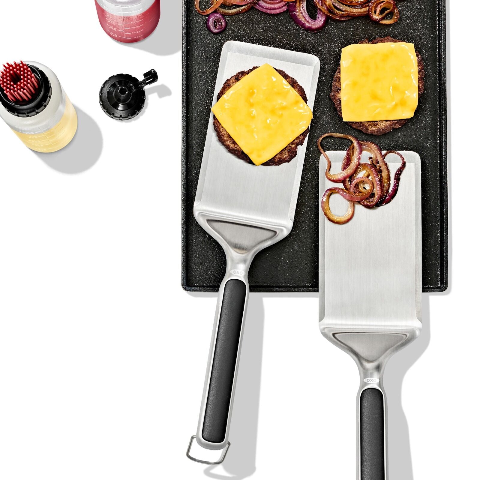 oxo-outdoor-large-griddle-turner-b3 oxo_griddle-turner_pdp_07_1.jpeg