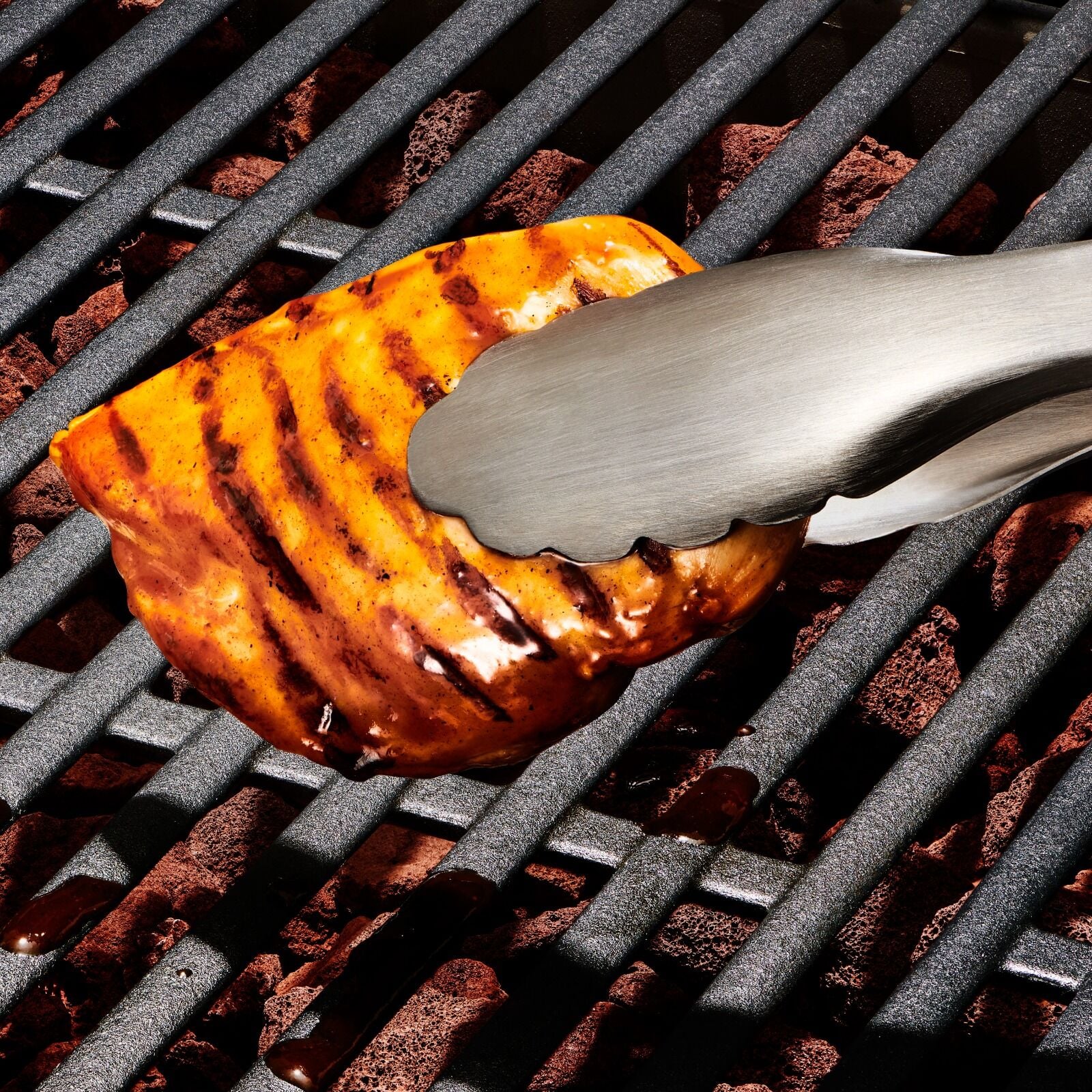 outdoor-3-piece-grilling-tool-set-x1 oxo_grilling_tool_set-9110100_009.jpg