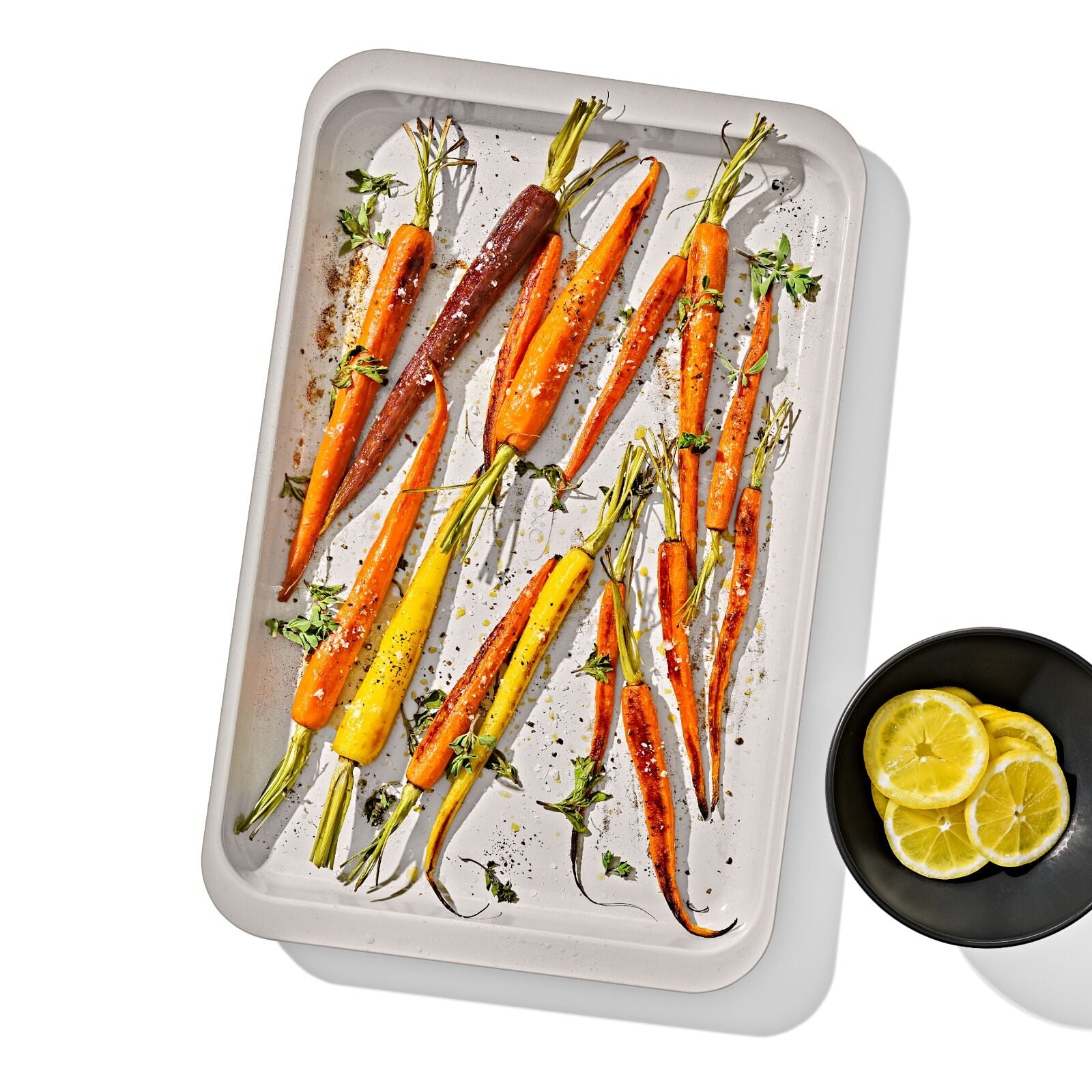 non-stick-pro-ceramic-coated-metal-bakeware-half-sheet-pan-storm-blue-p5 oxo_half-sheet-pan_pdp_01.jpg