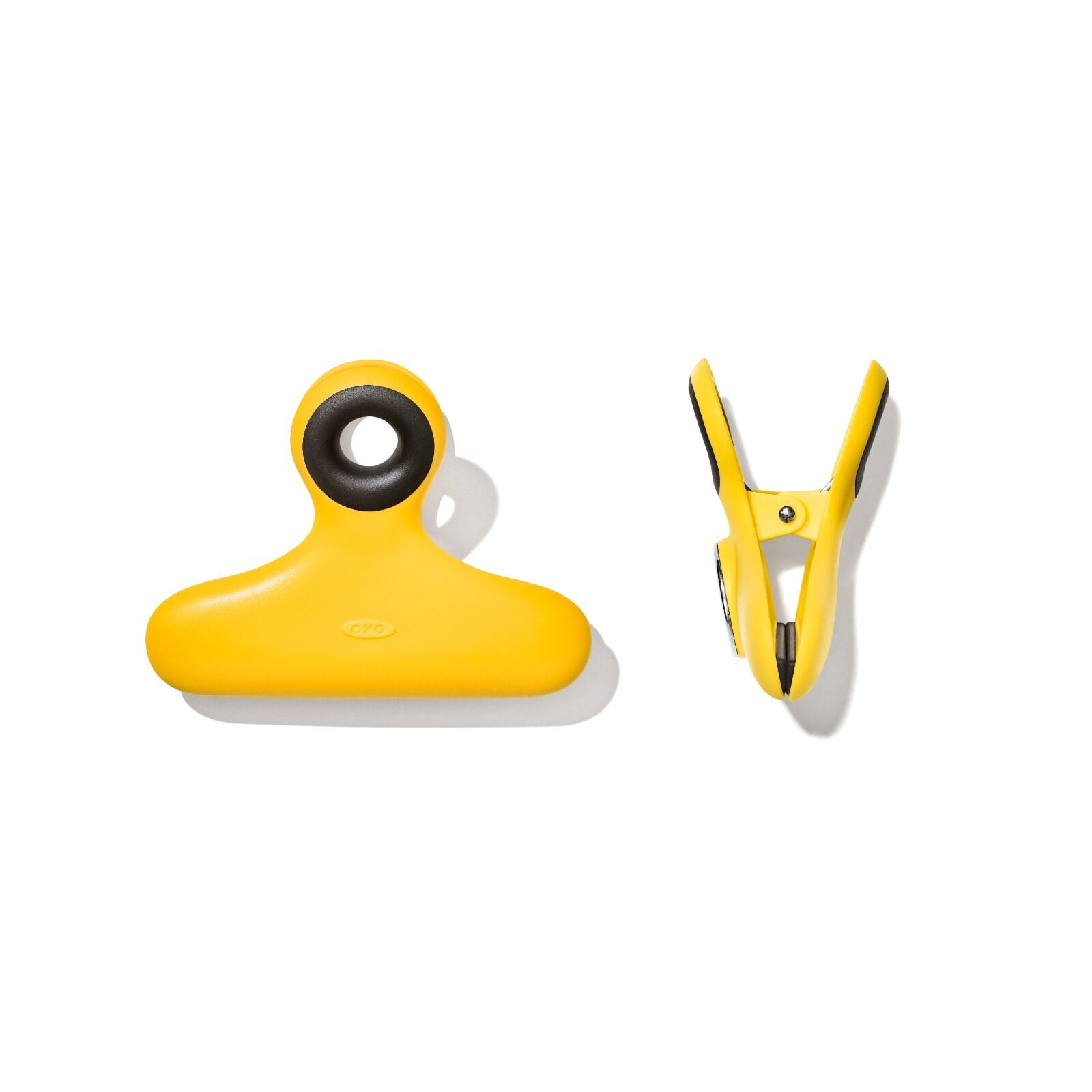 magnetic-heavy-duty-clips-4-piece-a1 oxo_heavy-duty_clips-13362600_012.jpg