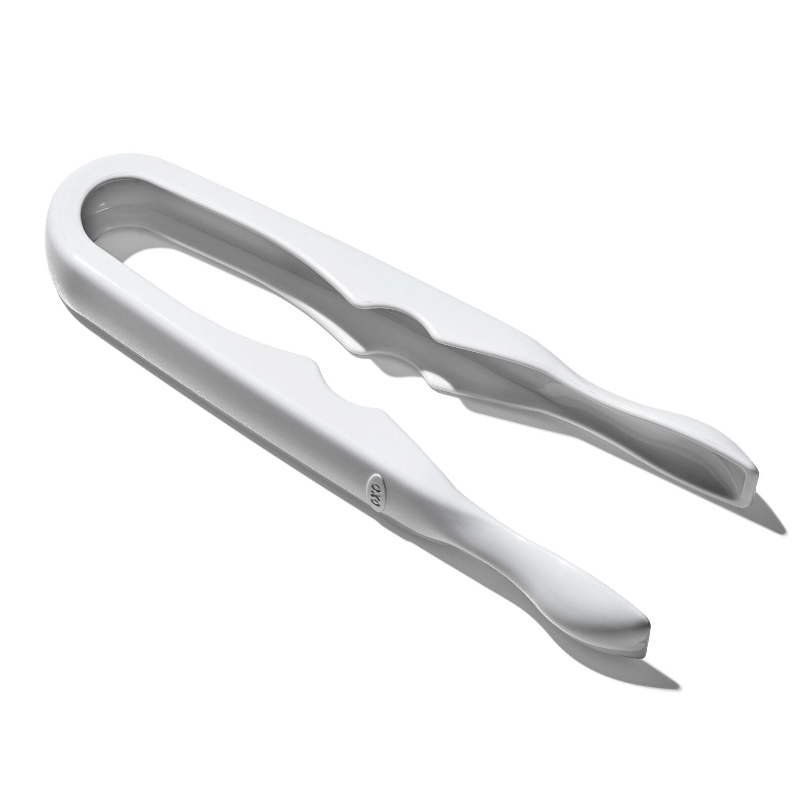 pop-mini-tongs-3-pack-y0 oxo_mini_kitchen_tongs-13382400_017.jpg