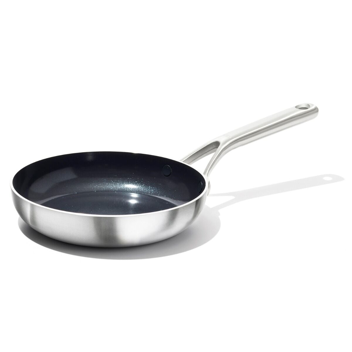 stainless-steel-mira-series-8in-frypan-ceramic-b7 oxo_mss_ph00882_frypans_8in_ns_1060.jpg