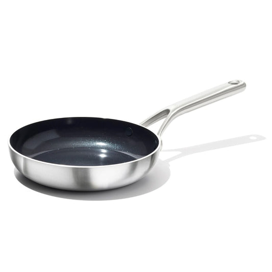 stainless-steel-mira-series-8in-frypan-ceramic-b7 oxo_mss_ph00882_frypans_8in_ns_1060.jpg