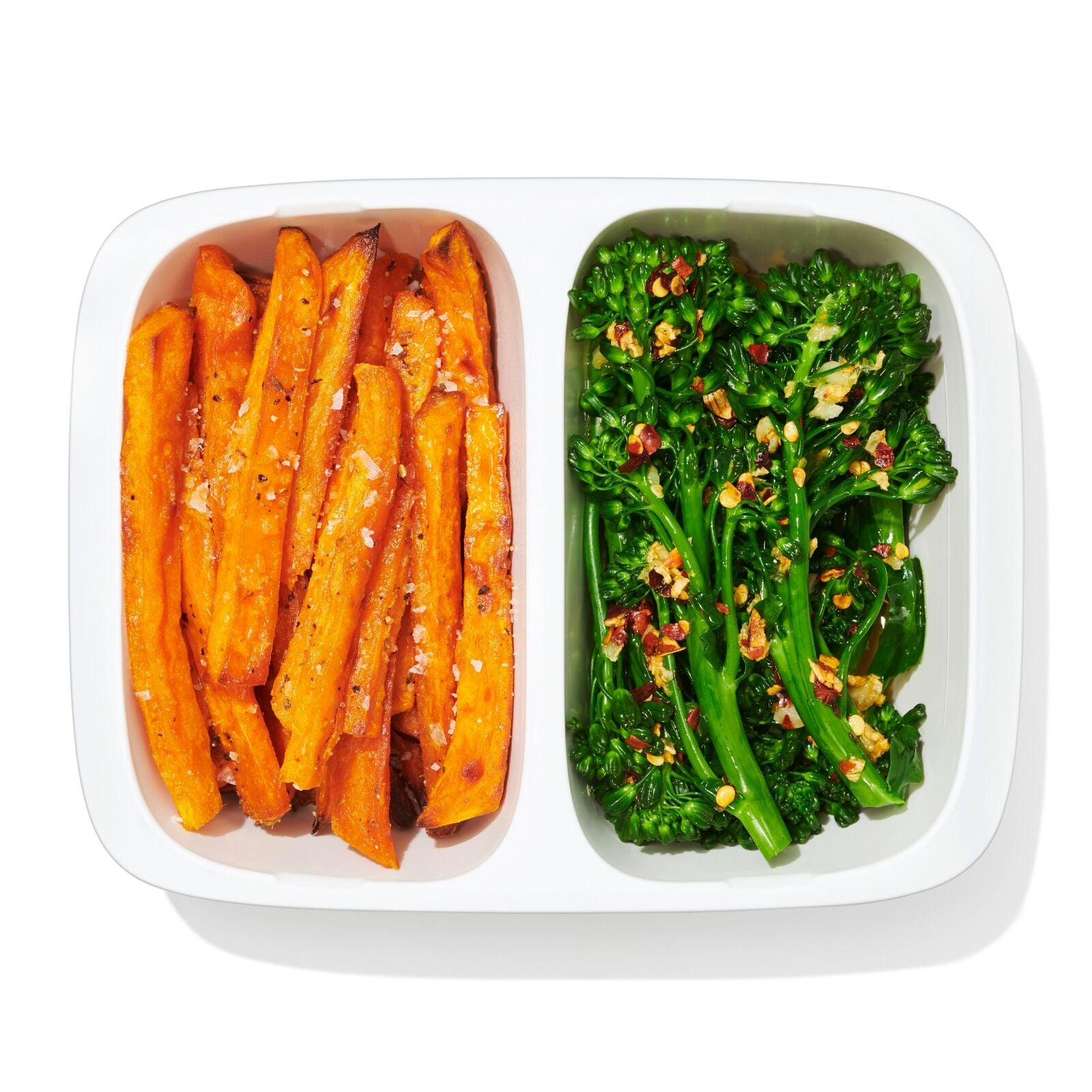 prep-and-go-2-cup-divided-container-o6 oxo_prepgo_2cup-divided-container_pdp_02_1_.jpeg