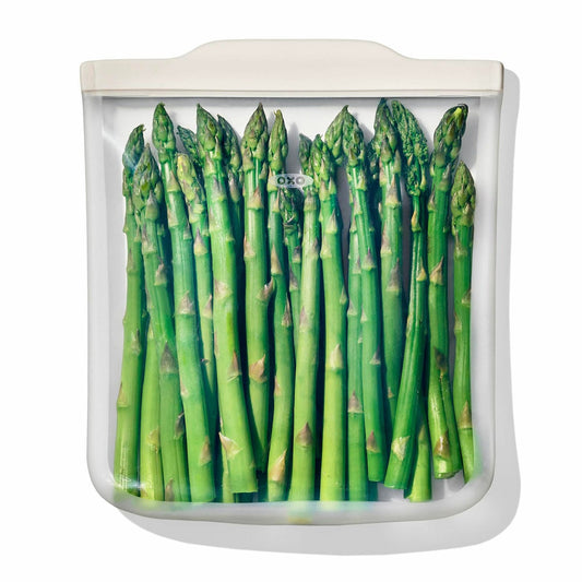 silicone-reusable-bag-half-gallon-bag-64-oz-oat-u7 oxo_sandwich_silicone_bag-11386600_015.jpg