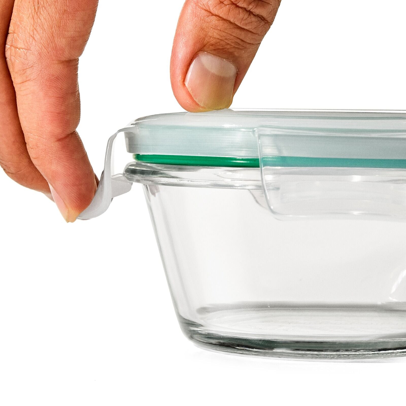 smart-seal-8-piece1-cup-glass-round-container-set-c2 oxo_smart_seal_containers-11382700_012.jpg