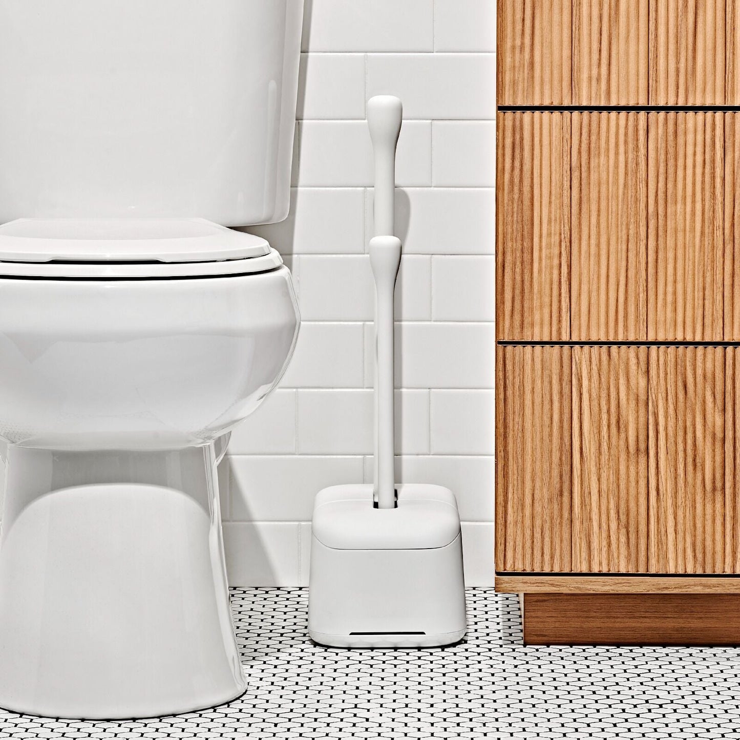 toilet-brush-and-plunger-set-q4 oxo_toilet-brush-plunger-set_pdp_01_3_.jpeg