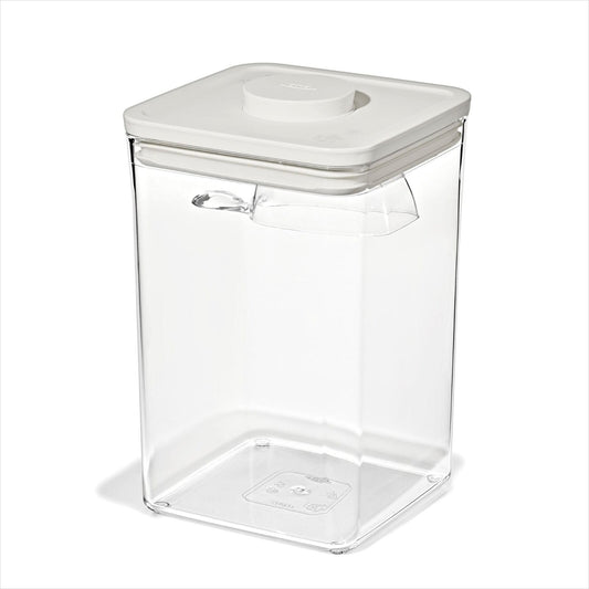 oxo-pet-pop-container-with-scoop-big-square-medium-4-4-qt-4-2-l-g7 pet_7102600_pop-4p4qt_apdp_00_main.jpeg