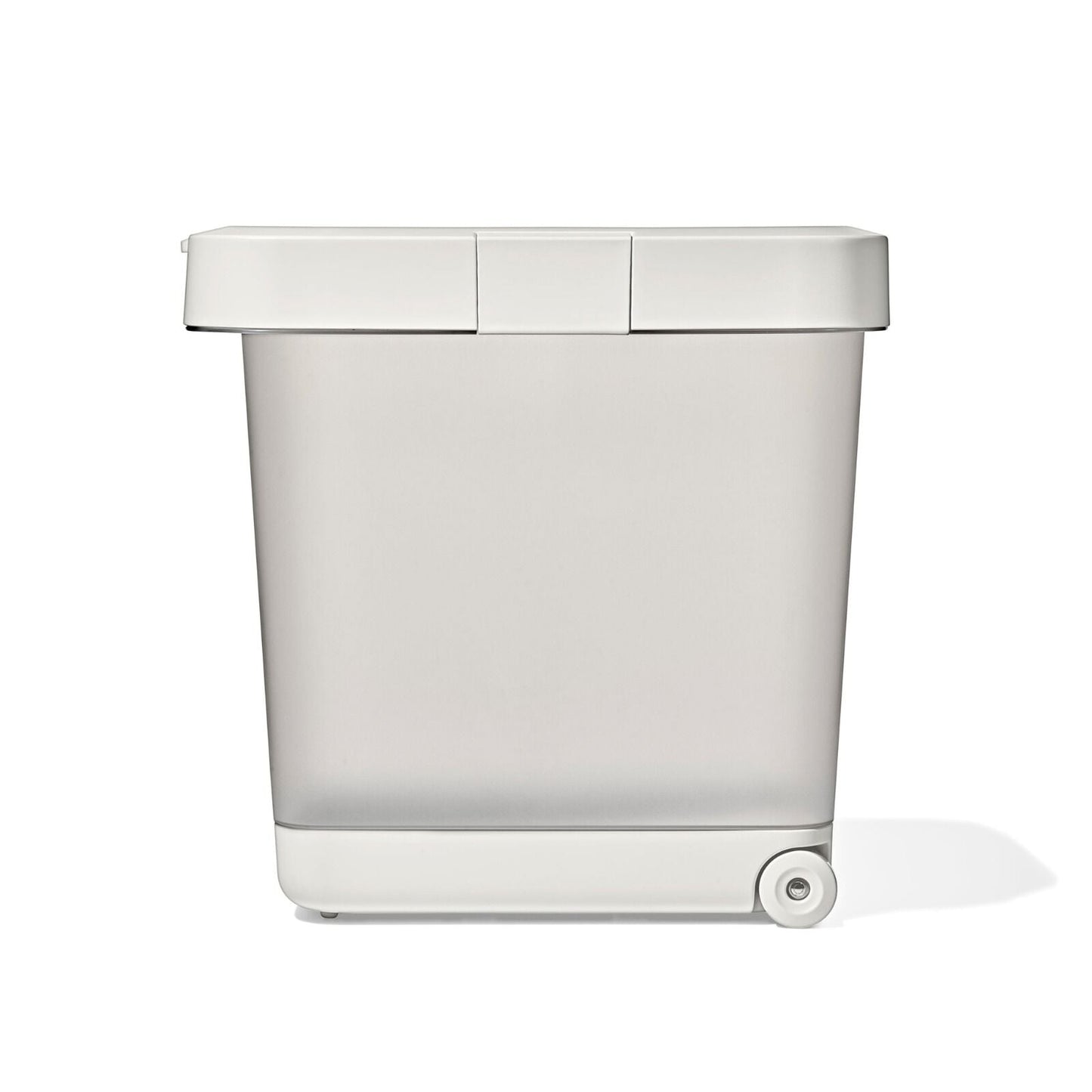 oxo-pet-airtight-food-container-with-scoop-large-n7 pet_7301500_airtight-food-container-large_pdp_07.jpeg