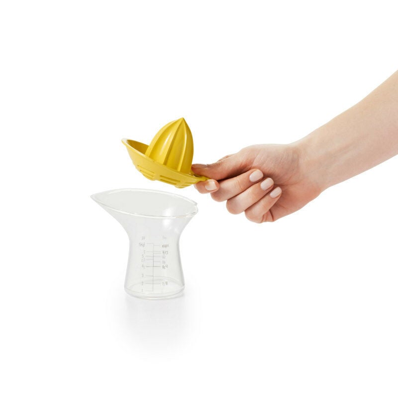 small-citrus-juicer-c8 small1.jpg