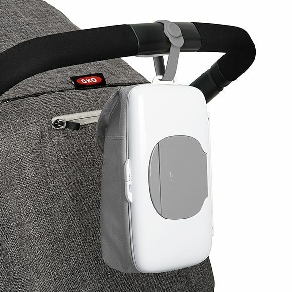 on-the-go-wipes-dispenser-with-diaper-pouch-h0 tot_62100200_1b.jpg